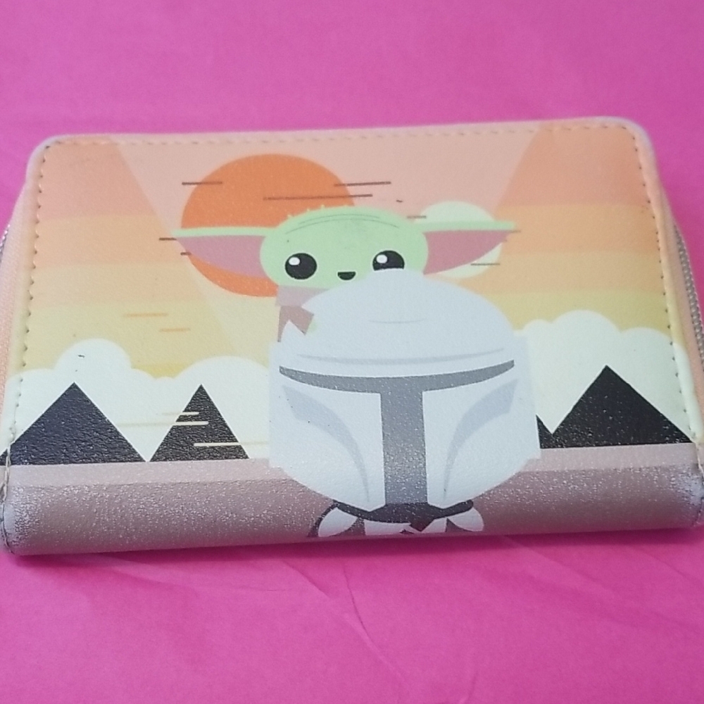 Star Wars Grogu Wallet Zip Closure